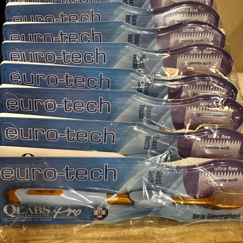 Toothbrushes Qlabs Euro-tech  18 pack toothbrushes